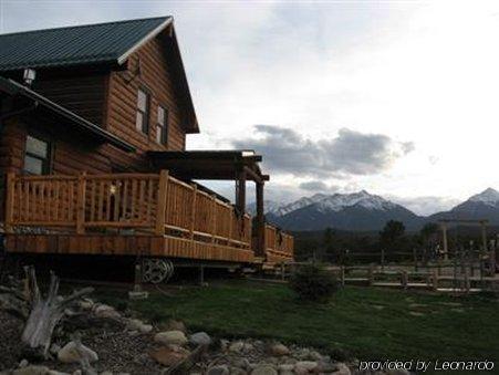 San Isabel Bed And Breakfast Салида Экстерьер фото